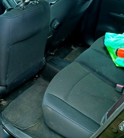 Чорний Ніссан Ліф, об'ємом двигуна 0 л та пробігом 174 тис. км за 6500 $, фото 8 на Automoto.ua