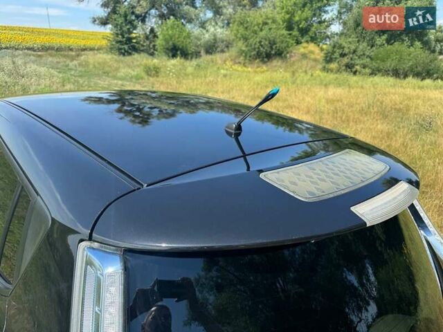 Чорний Ніссан Ліф, об'ємом двигуна 0 л та пробігом 215 тис. км за 7500 $, фото 4 на Automoto.ua