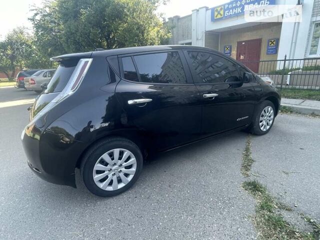 Черный Ниссан Лиф, объемом двигателя 0 л и пробегом 22 тыс. км за 10300 $, фото 40 на Automoto.ua