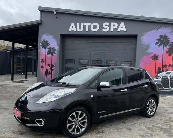 Чорний Ніссан Ліф, об'ємом двигуна 0 л та пробігом 136 тис. км за 6999 $, фото 5 на Automoto.ua