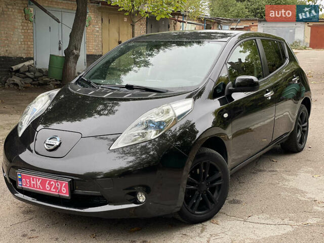 Чорний Ніссан Ліф, об'ємом двигуна 0 л та пробігом 115 тис. км за 7750 $, фото 19 на Automoto.ua