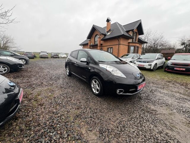 Чорний Ніссан Ліф, об'ємом двигуна 0 л та пробігом 102 тис. км за 5500 $, фото 12 на Automoto.ua