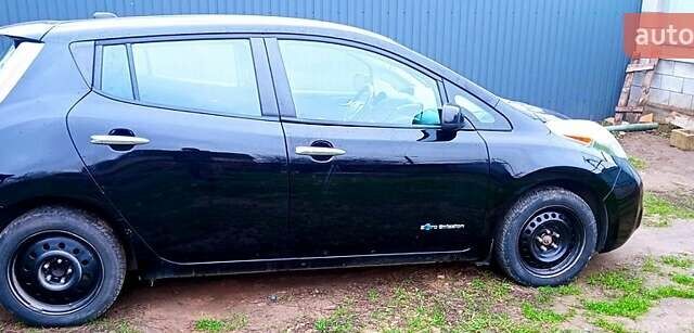 Чорний Ніссан Ліф, об'ємом двигуна 0 л та пробігом 174 тис. км за 6200 $, фото 3 на Automoto.ua