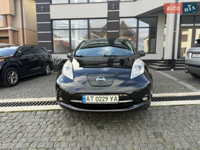Черный Ниссан Лиф, объемом двигателя 0 л и пробегом 130 тыс. км за 6800 $, фото 28 на Automoto.ua