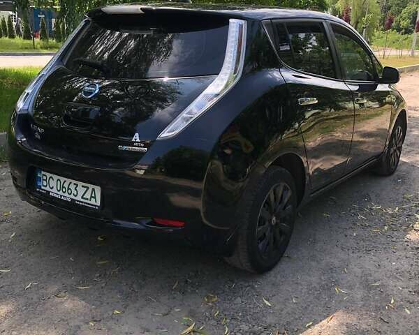 Чорний Ніссан Ліф, об'ємом двигуна 0 л та пробігом 133 тис. км за 8650 $, фото 7 на Automoto.ua