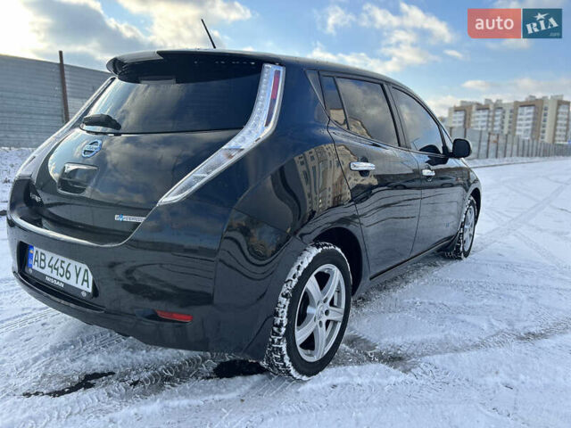 Черный Ниссан Лиф, объемом двигателя 0 л и пробегом 141 тыс. км за 6500 $, фото 10 на Automoto.ua