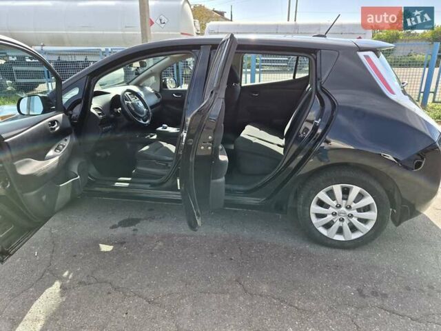 Чорний Ніссан Ліф, об'ємом двигуна 0 л та пробігом 119 тис. км за 6200 $, фото 6 на Automoto.ua