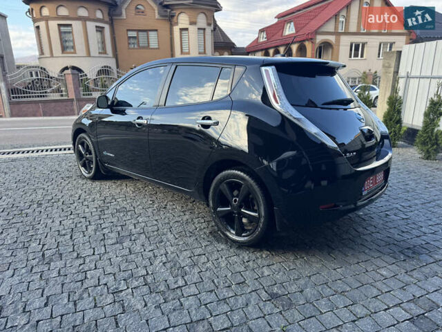 Черный Ниссан Лиф, объемом двигателя 0 л и пробегом 130 тыс. км за 6800 $, фото 9 на Automoto.ua