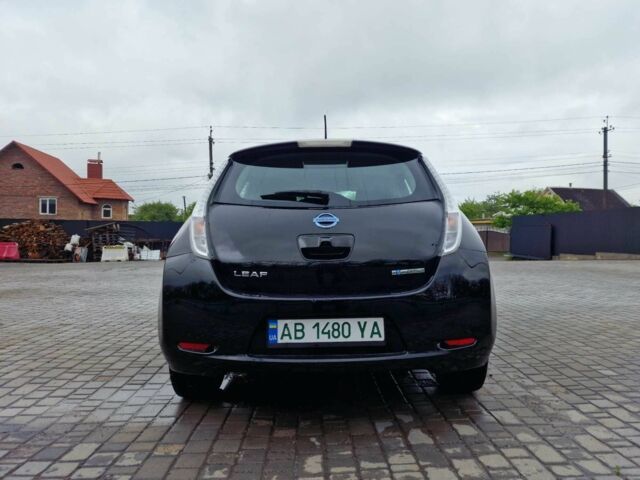 Черный Ниссан Лиф, объемом двигателя 0 л и пробегом 127 тыс. км за 6500 $, фото 2 на Automoto.ua