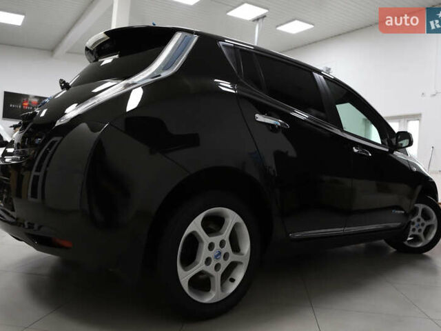 Чорний Ніссан Ліф, об'ємом двигуна 0 л та пробігом 55 тис. км за 6900 $, фото 20 на Automoto.ua