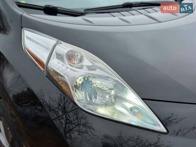 Черный Ниссан Лиф, объемом двигателя 0 л и пробегом 164 тыс. км за 7200 $, фото 37 на Automoto.ua