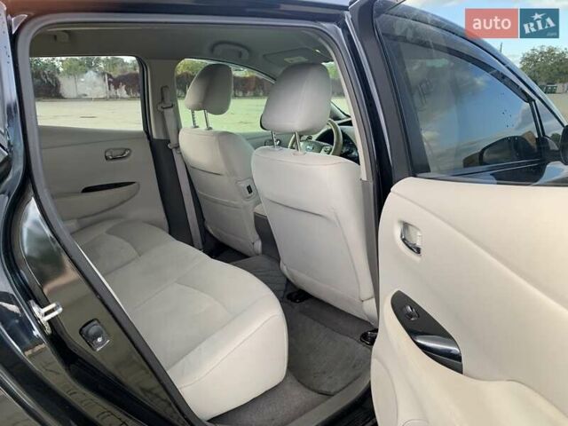 Чорний Ніссан Ліф, об'ємом двигуна 0 л та пробігом 153 тис. км за 6500 $, фото 21 на Automoto.ua