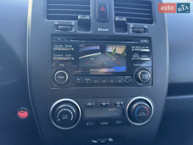 Черный Ниссан Лиф, объемом двигателя 0 л и пробегом 130 тыс. км за 6800 $, фото 24 на Automoto.ua