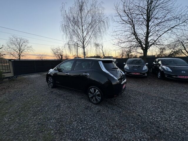 Черный Ниссан Лиф, объемом двигателя 0 л и пробегом 120 тыс. км за 6500 $, фото 12 на Automoto.ua