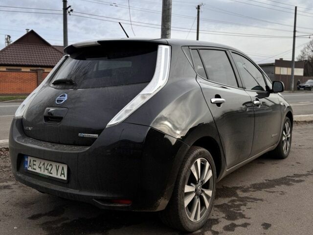 Черный Ниссан Лиф, объемом двигателя 0 л и пробегом 132 тыс. км за 8088 $, фото 1 на Automoto.ua