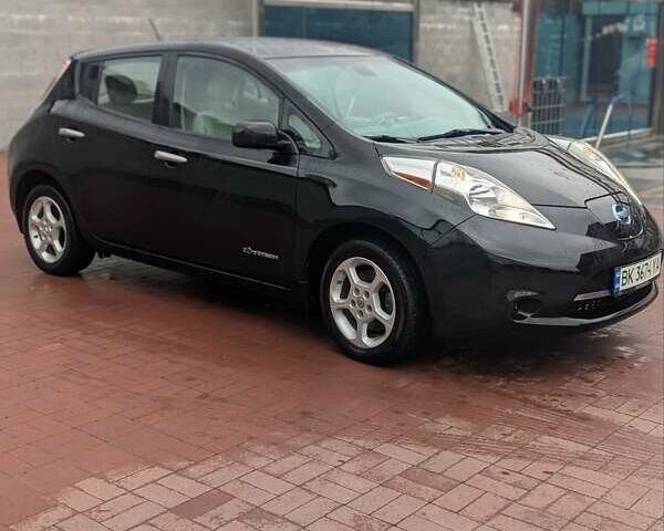 Черный Ниссан Лиф, объемом двигателя 0 л и пробегом 157 тыс. км за 5999 $, фото 5 на Automoto.ua