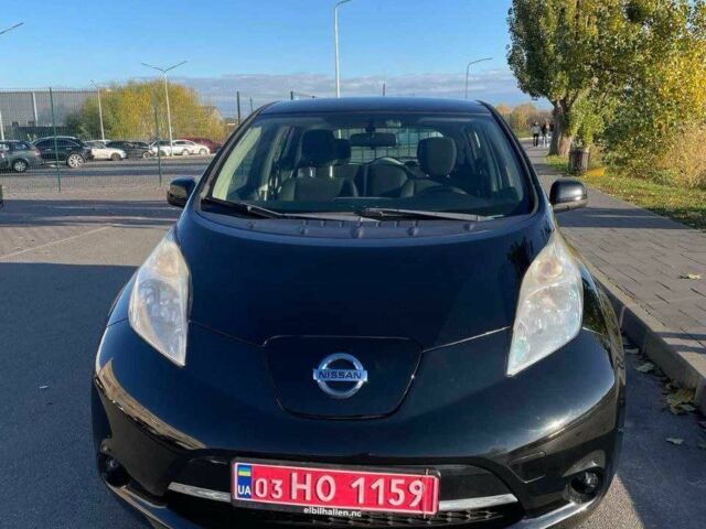 Ниссан Лиф 2014 в Киеве на Automoto.ua Черный Ниссан Лиф, объемом двигателя 0 л и пробегом 55 тыс. км за 6800 $, фото 2 на Automoto.ua