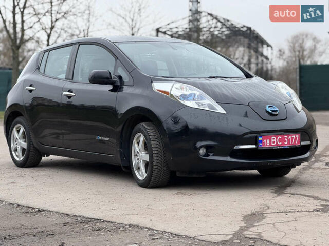 Черный Ниссан Лиф, объемом двигателя 0 л и пробегом 136 тыс. км за 6450 $, фото 1 на Automoto.ua