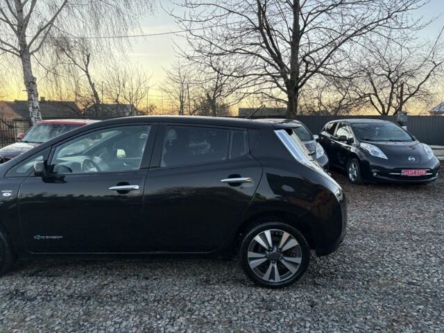 Черный Ниссан Лиф, объемом двигателя 0 л и пробегом 120 тыс. км за 6500 $, фото 7 на Automoto.ua