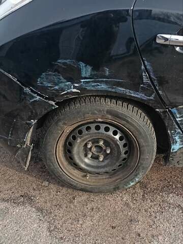 Черный Ниссан Лиф, объемом двигателя 0 л и пробегом 180 тыс. км за 4500 $, фото 6 на Automoto.ua