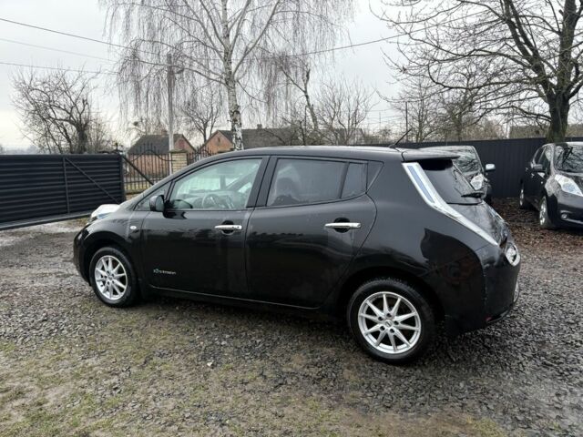 Чорний Ніссан Ліф, об'ємом двигуна 0 л та пробігом 103 тис. км за 5900 $, фото 7 на Automoto.ua