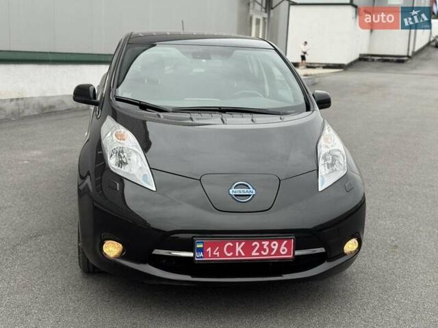 Черный Ниссан Лиф, объемом двигателя 0 л и пробегом 85 тыс. км за 6999 $, фото 4 на Automoto.ua