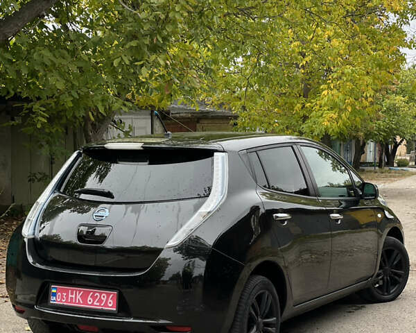 Чорний Ніссан Ліф, об'ємом двигуна 0 л та пробігом 115 тис. км за 7750 $, фото 4 на Automoto.ua