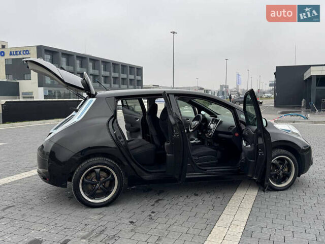 Черный Ниссан Лиф, объемом двигателя 0 л и пробегом 100 тыс. км за 5999 $, фото 20 на Automoto.ua