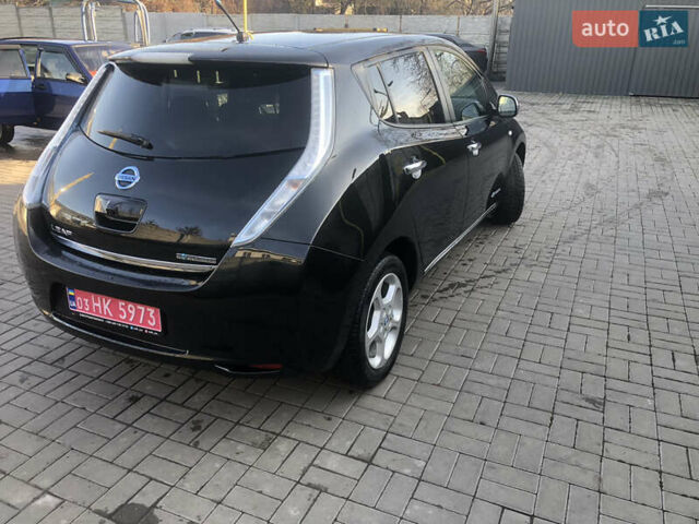 Черный Ниссан Лиф, объемом двигателя 0 л и пробегом 147 тыс. км за 6900 $, фото 6 на Automoto.ua