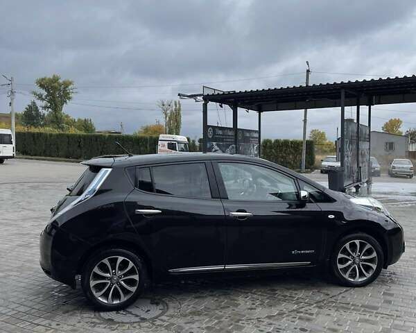 Чорний Ніссан Ліф, об'ємом двигуна 0 л та пробігом 136 тис. км за 6999 $, фото 10 на Automoto.ua