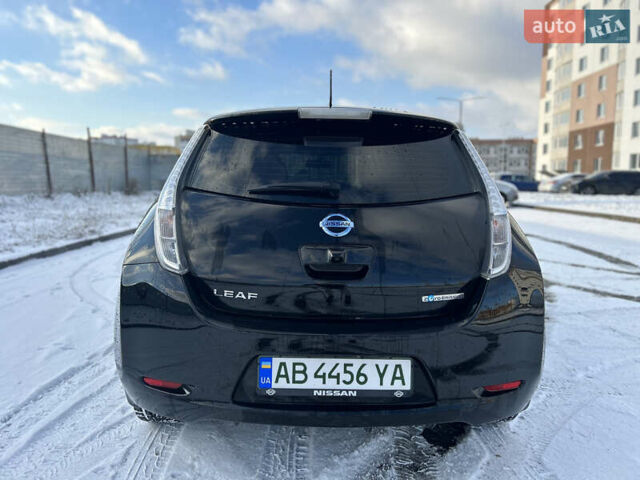 Черный Ниссан Лиф, объемом двигателя 0 л и пробегом 141 тыс. км за 6500 $, фото 11 на Automoto.ua