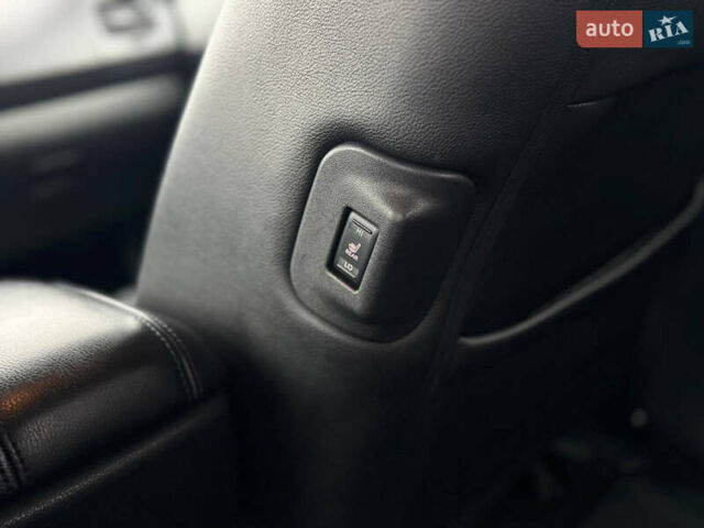 Черный Ниссан Лиф, объемом двигателя 0 л и пробегом 125 тыс. км за 6500 $, фото 24 на Automoto.ua