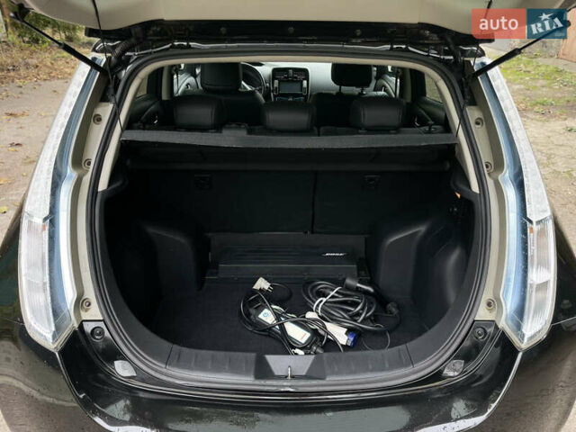 Чорний Ніссан Ліф, об'ємом двигуна 0 л та пробігом 115 тис. км за 7750 $, фото 7 на Automoto.ua
