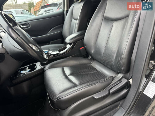 Черный Ниссан Лиф, объемом двигателя 0 л и пробегом 154 тыс. км за 6599 $, фото 18 на Automoto.ua