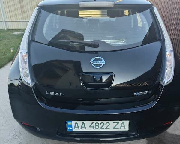 Чорний Ніссан Ліф, об'ємом двигуна 0 л та пробігом 120 тис. км за 6700 $, фото 5 на Automoto.ua