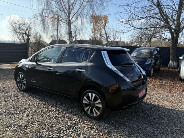 Чорний Ніссан Ліф, об'ємом двигуна 0 л та пробігом 120 тис. км за 6500 $, фото 6 на Automoto.ua