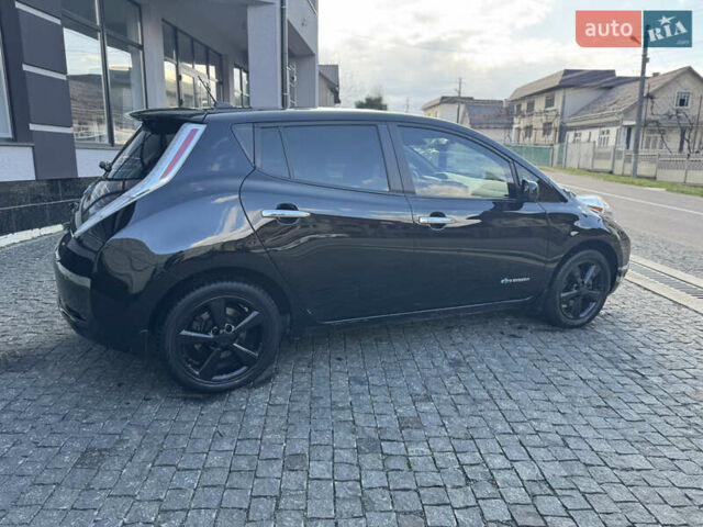 Черный Ниссан Лиф, объемом двигателя 0 л и пробегом 130 тыс. км за 6800 $, фото 13 на Automoto.ua