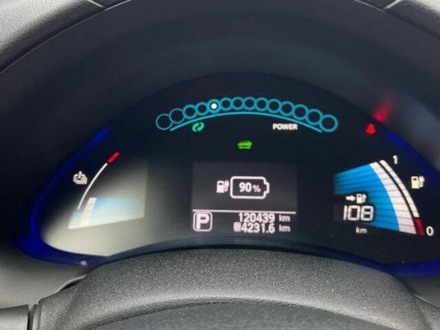 Черный Ниссан Лиф, объемом двигателя 0 л и пробегом 150 тыс. км за 6800 $, фото 21 на Automoto.ua