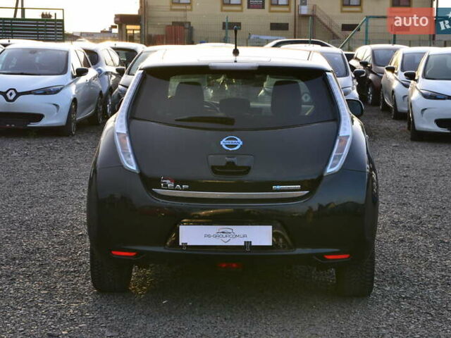 Чорний Ніссан Ліф, об'ємом двигуна 0 л та пробігом 126 тис. км за 6500 $, фото 8 на Automoto.ua