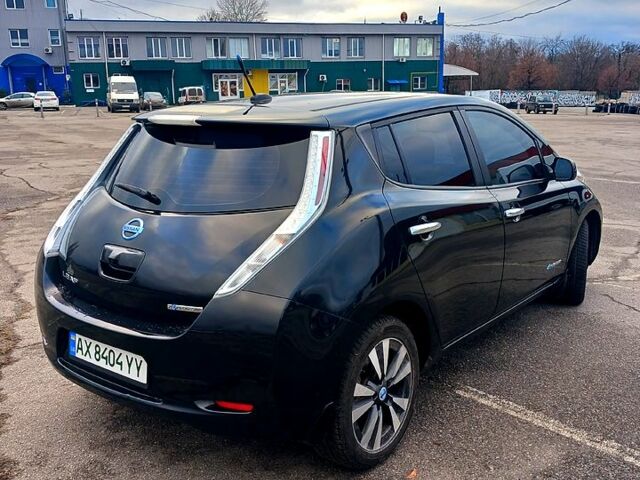 Чорний Ніссан Ліф, об'ємом двигуна 0 л та пробігом 115 тис. км за 6800 $, фото 3 на Automoto.ua