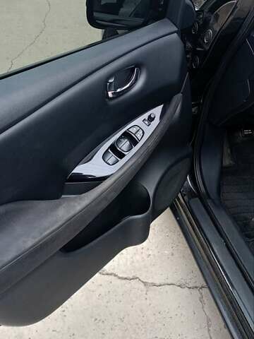 Чорний Ніссан Ліф, об'ємом двигуна 0 л та пробігом 126 тис. км за 7000 $, фото 238 на Automoto.ua