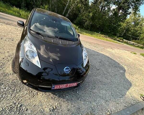 Чорний Ніссан Ліф, об'ємом двигуна 0 л та пробігом 105 тис. км за 7999 $, фото 6 на Automoto.ua