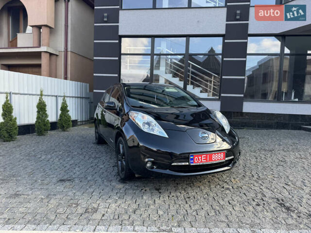 Черный Ниссан Лиф, объемом двигателя 0 л и пробегом 130 тыс. км за 6800 $, фото 18 на Automoto.ua