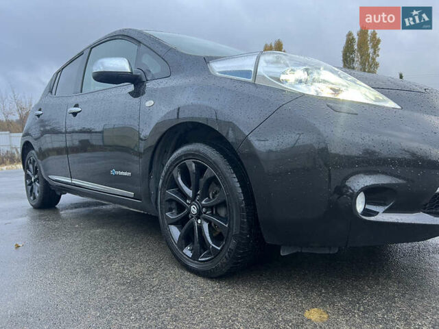 Ниссан Лиф 2014 в Харькове на Automoto.ua Черный Ниссан Лиф, объемом двигателя 0 л и пробегом 93 тыс. км за 8200 $, фото 21 на Automoto.ua