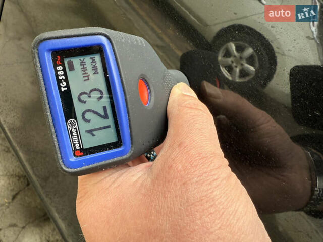 Черный Ниссан Лиф, объемом двигателя 0 л и пробегом 218 тыс. км за 6850 $, фото 56 на Automoto.ua