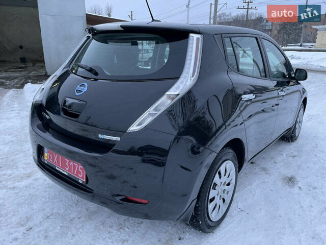 Черный Ниссан Лиф, объемом двигателя 0 л и пробегом 22 тыс. км за 10300 $, фото 25 на Automoto.ua