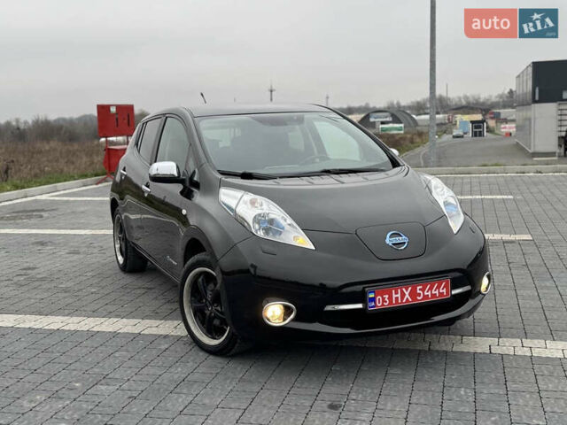 Черный Ниссан Лиф, объемом двигателя 0 л и пробегом 100 тыс. км за 5999 $, фото 1 на Automoto.ua