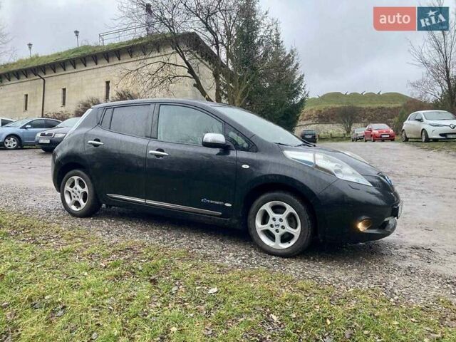 Черный Ниссан Лиф, объемом двигателя 0 л и пробегом 180 тыс. км за 5850 $, фото 2 на Automoto.ua