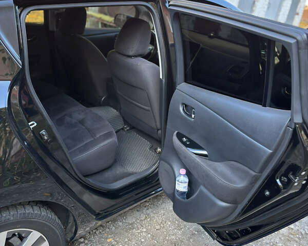 Черный Ниссан Лиф, объемом двигателя 0 л и пробегом 115 тыс. км за 6999 $, фото 7 на Automoto.ua