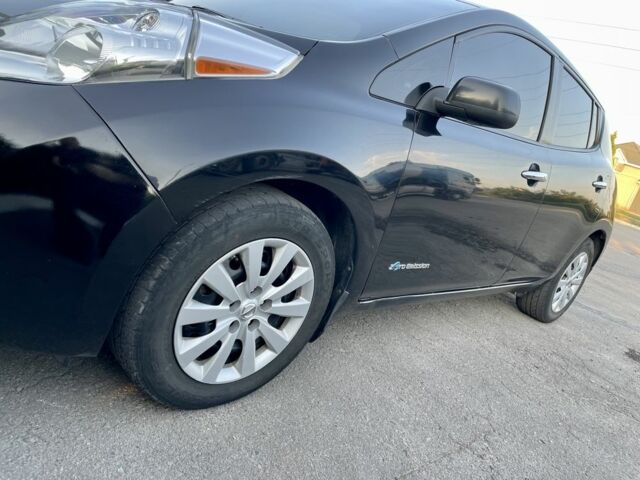 Черный Ниссан Лиф, объемом двигателя 0 л и пробегом 170 тыс. км за 4300 $, фото 10 на Automoto.ua